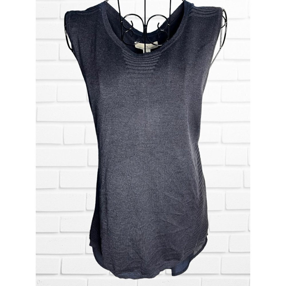 5/$25 TK‎ Tank Top Women's Medium Knit Wool Blend Back Hi-Low Navy